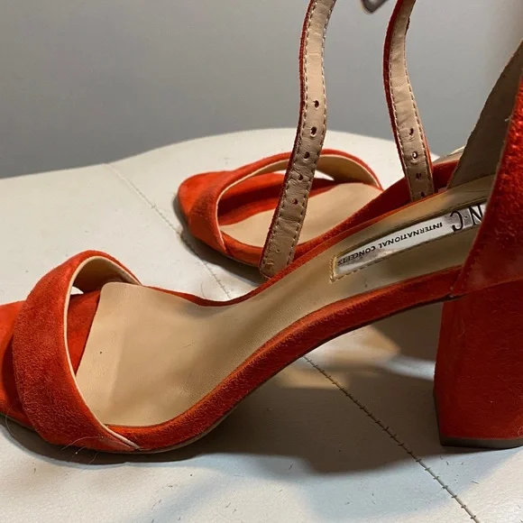 INC International Concepts Fiery Red Heels - Picture 3 of 4